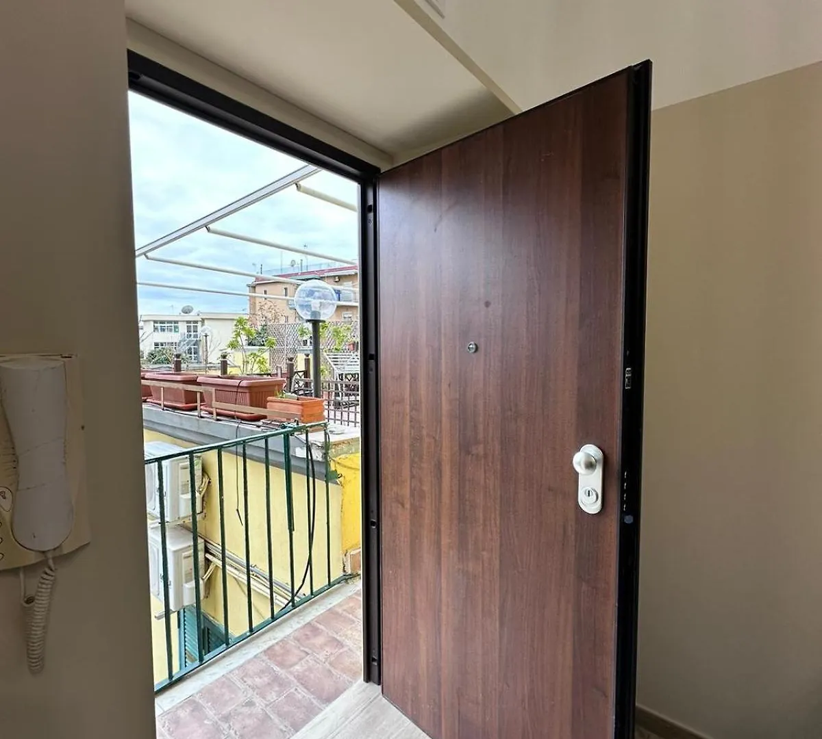 Barbara Apartment Portici Italy
